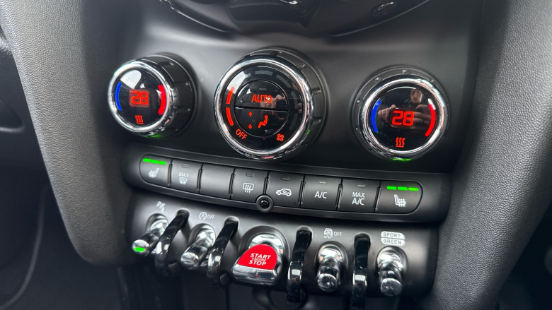 MINI Cooper 2.0 S Exclusive [Level 2] 3dr Auto Petrol Hatchback